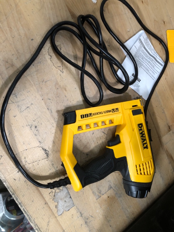 Photo 2 of **DOESNT POWER ON ** DEWALT 5-in-1 Multi-Tacker and Brad Nailer