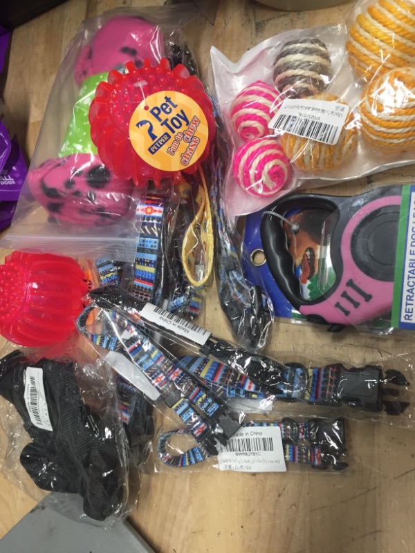 Photo 1 of **NPT REFUNDABLE** BUNDLE OF ASSORTED ANIMAL PRODUCTS (TOYS, LEASHES, ETC..)