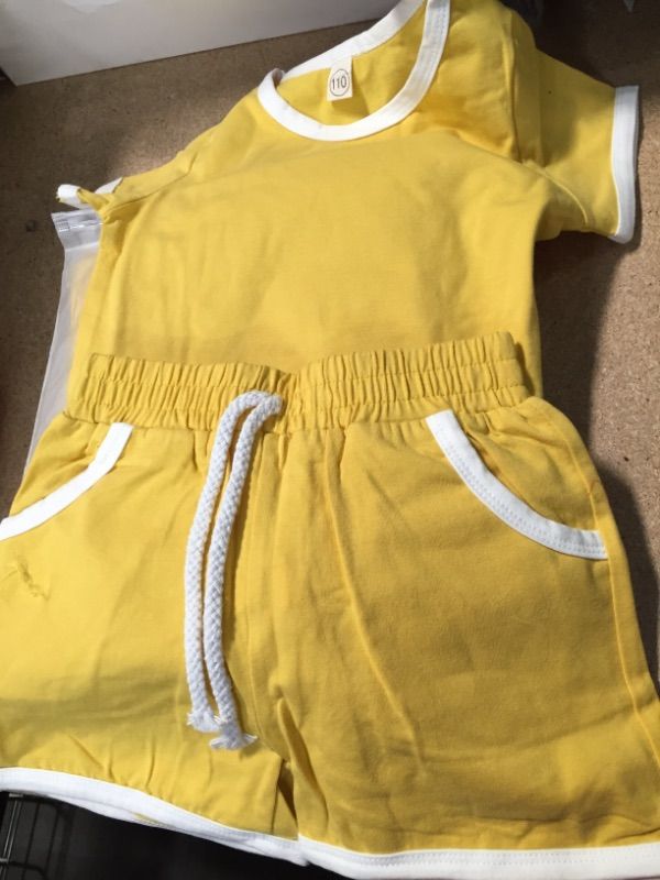 Photo 1 of Baby girl boy clothing outfit 3-4T- Yellow matching set 