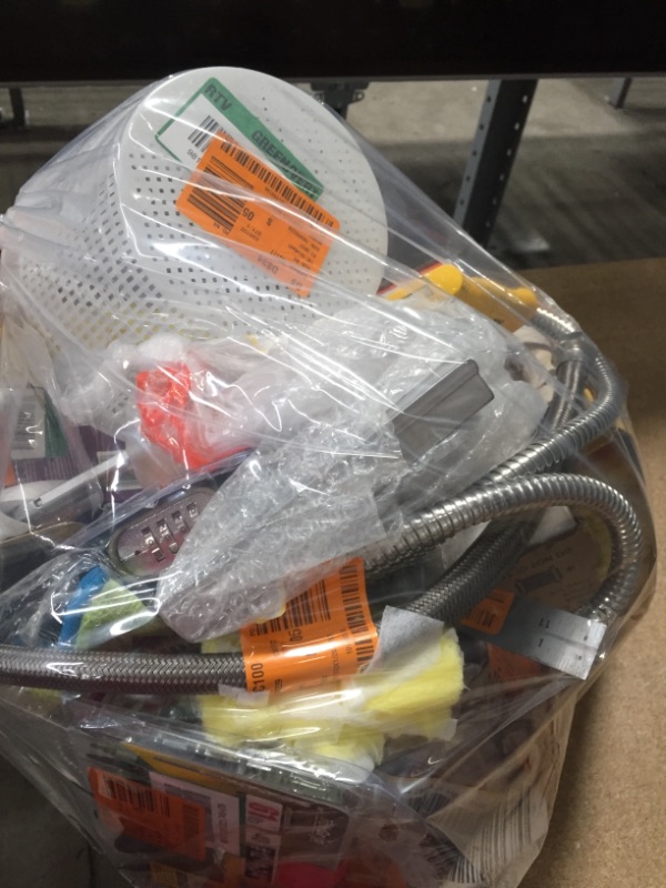 Photo 2 of **NON REFUNDABLE** BUNDLE OF MISC HOME DEPOT ITEMS 