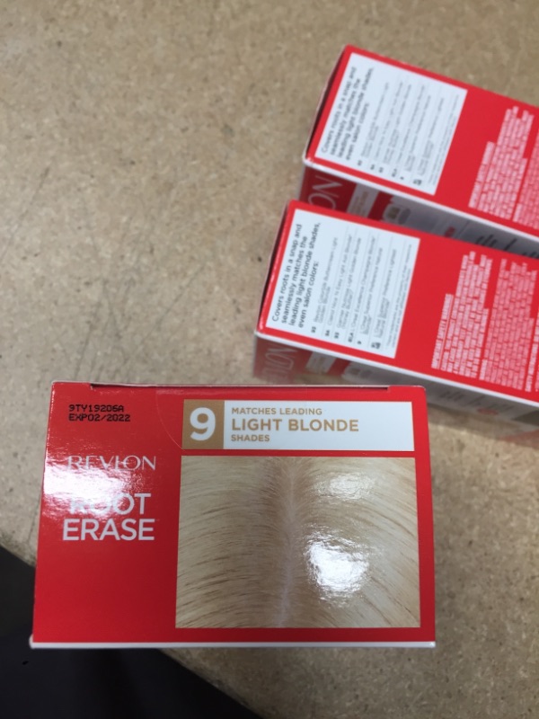 Photo 1 of EXP:02/2022 **SOLD AS IS, NON-REFUNDABLE** PACK OF 3
Revlon Root Erase Permanent Hair Color, At-Home Root Touchup Hair Dye with Applicator Brush for Multiple Use, 100% Gray Coverage, Light Blonde (9), 3.2 oz