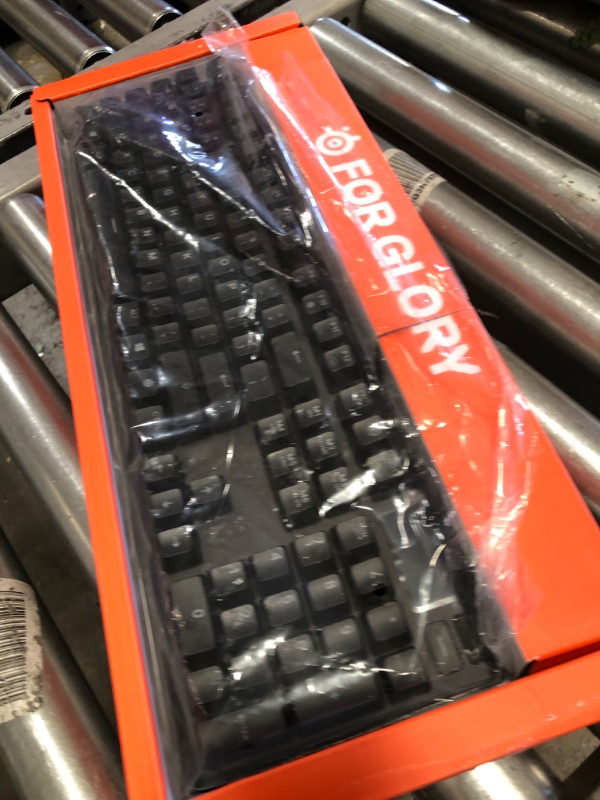 Photo 2 of ***OPEN BOX***
SteelSeries Apex Pro Mechanical Gaming Keyboard – Adjustable Actuation Switches – World’s Fastest Mechanical Keyboard – OLED Smart Display –
