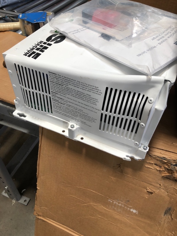 Photo 1 of ****DAMAGED***** *Magnum Energy MSH3012M Inv/Chgr, 3000W 12V 125A Hybrid, T-Sine
