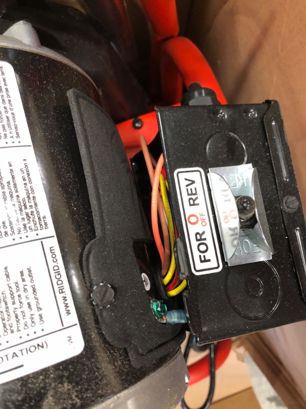 Photo 5 of (BENT/DENTED COMPONENTS/ENDS; NOT FUNCTIONAL REV SWITCH)
RIDGID K-400 Drain Cleaning 115-Volt Drum Machine with C-32IW 3/8 in. x 75 ft. Cable