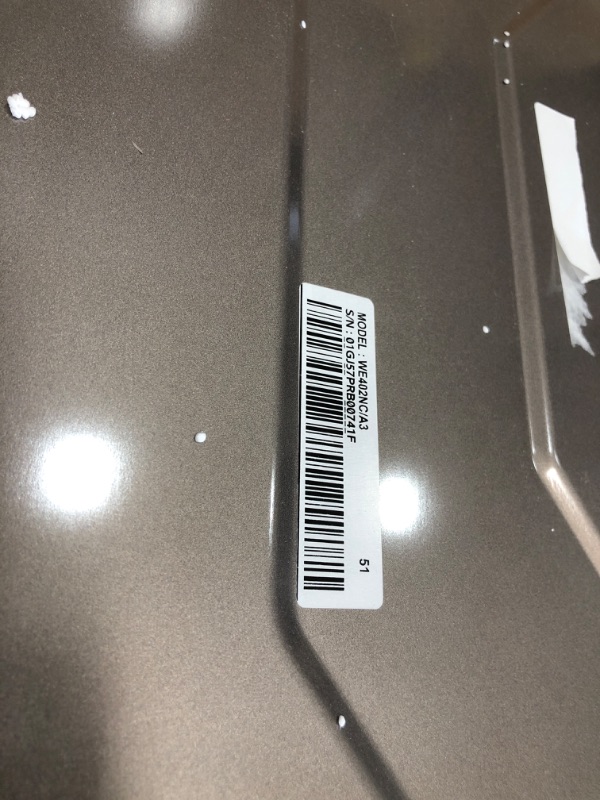 Photo 4 of **DAMAGED** SAMSUNG 27" Pedestal (2019)
