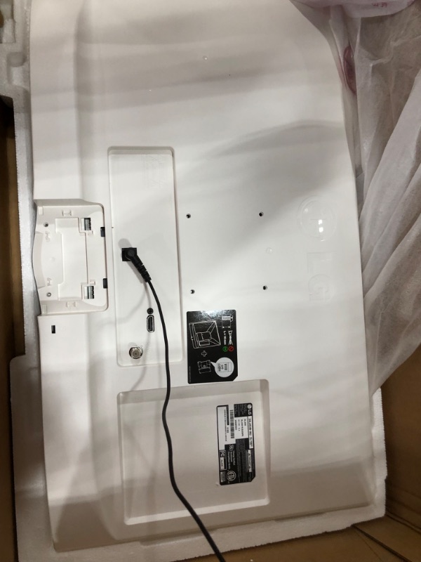 Photo 1 of **MISSING STAND*LG Electronics 24LJ4540-WU 24-Inch 720p LED HD TV, white
