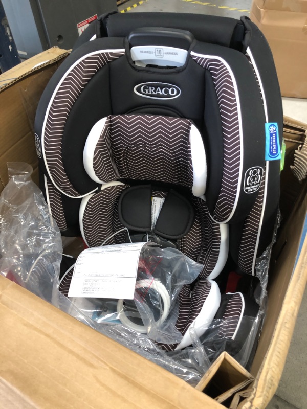 Photo 2 of Graco 4ever DLX 4-in-1 Convertible Car Seat - Zagg