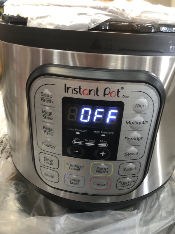 Photo 5 of DAMAGED Instant Pot Duo 8 Quart Multi Cooker 1 Pot
