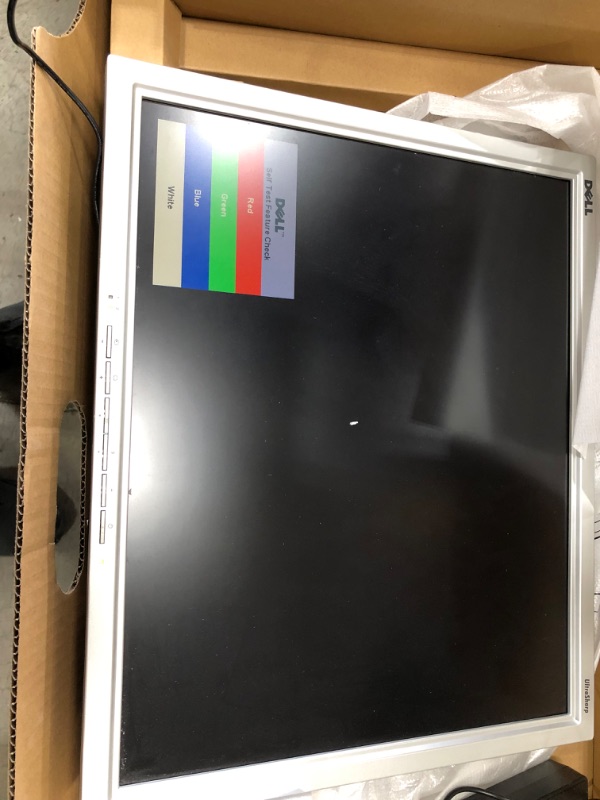 Photo 1 of Dell Ultrasharp 1900FP 19" LCD Flat Panel Monitor