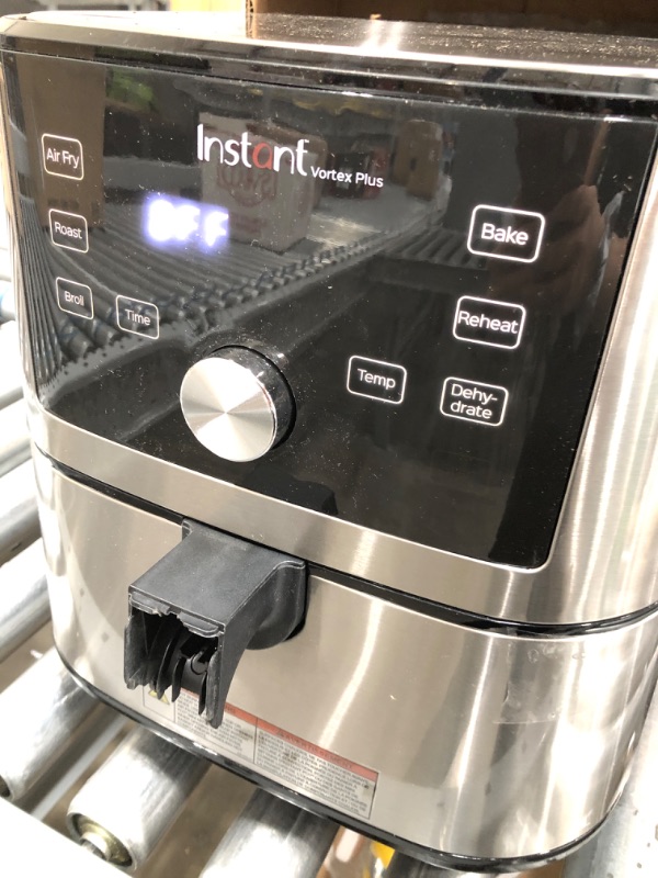 Photo 2 of Instant Vortex Plus 6-in-1 Air Fryer, 6 Quart