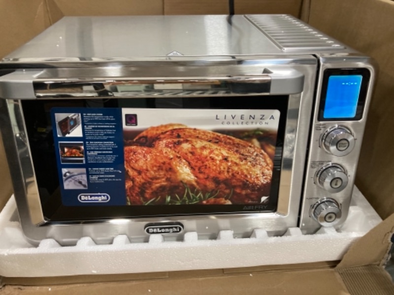 Photo 3 of De'Longhi Livenza 9-in-1 Digital Air Fry Convection Toaster Oven, Grills, Broils, Bakes, Roasts, Keep Warm, Reheats, 1800-Watts + Cooking Accessories, Stainless Steel, 14L (.5 cu ft), EO141164M
