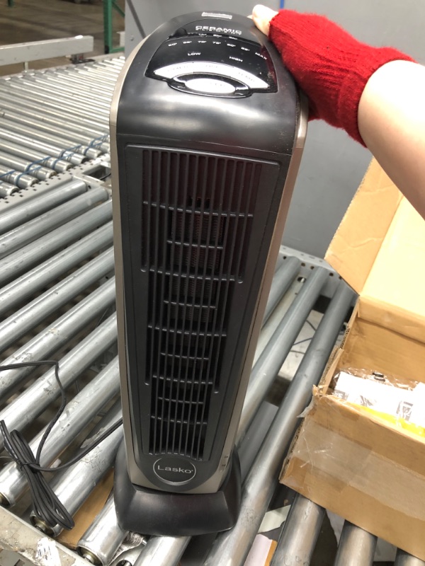 Photo 4 of ***TESTED WORKING*** Lasko Oscillating Ceramic Tower Space Heater for Home with Adjustable Thermostat, Timer and Remote Control, 22.5 Inches, Grey/Black, 1500W, 751320