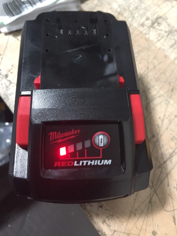 Photo 4 of Milwaukee
M18 18-Volt Lithium-Ion High Output Battery Pack 6.0Ah