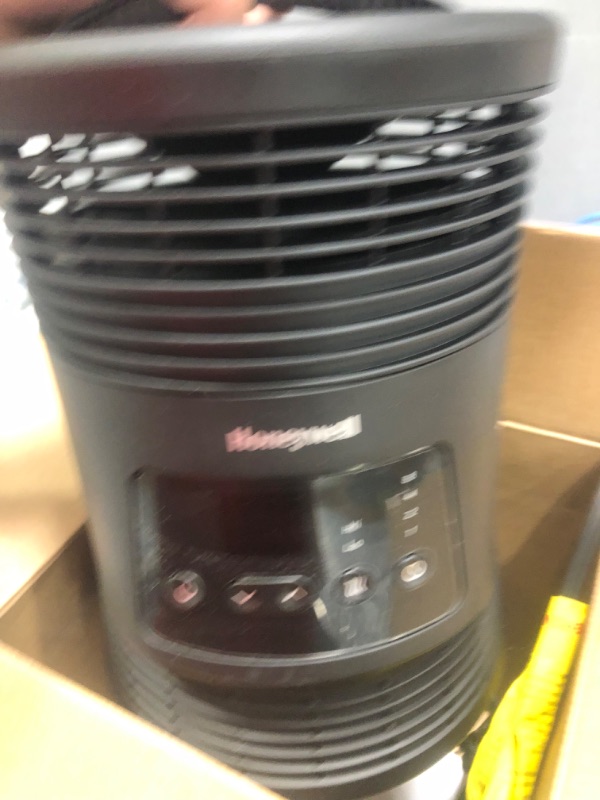 Photo 4 of **non functional** Honeywell HHF370B 360 Degree Surround Fan Forced Heater with Surround Heat Output Charcoal Grey Energy Efficient with Adjustable Thermostat & 2 Heat Settings
