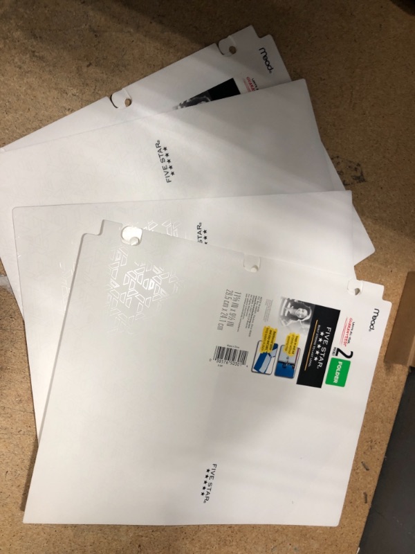 Photo 1 of Five Star Poly Portfolio Snap In 2 Pocket 4 pack 

