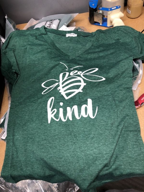 Photo 1 of ITEM DIFFERENT THAN STOCK PHOTO, TOBRIEF Be Kind V-NECK Tshirt Women Short Sleeve V-NECK T-Shirt Bee Graphic LARGE.