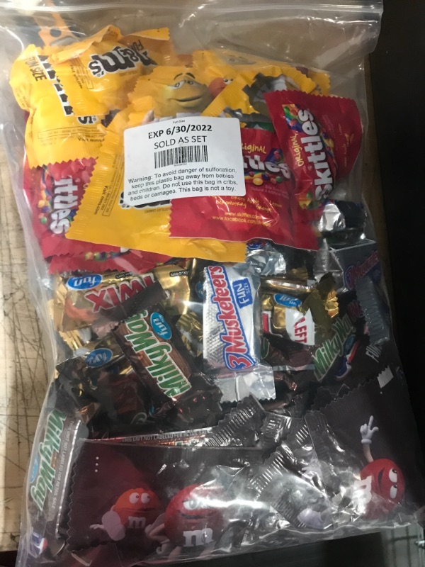 EXPIRES 06/30/2022 NONREFUNDABLE Chocolate Candy Variety Pack Fun