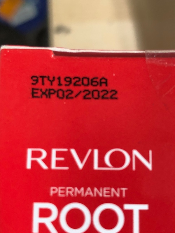 Photo 3 of NOT REFUNDABLE**EXPIRES 02/22**PACK OF 2**Revlon Root Erase Permanent Hair Color, at-Home Root Touchup Hair Dye with Applicator Brush for Multiple Use, 100% Gray Coverage, 9 Light Blonde, 3.2
