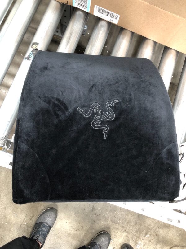 Photo 2 of USED: Razer Lumbar Cushion Lumbar Support for Gaming  Chair: Fully-Sculpted Lumbar Curve - Memory Foam Padding - Wrapped in Plush Black Velvet 14.34 x 1.34 x 4.02 inches

