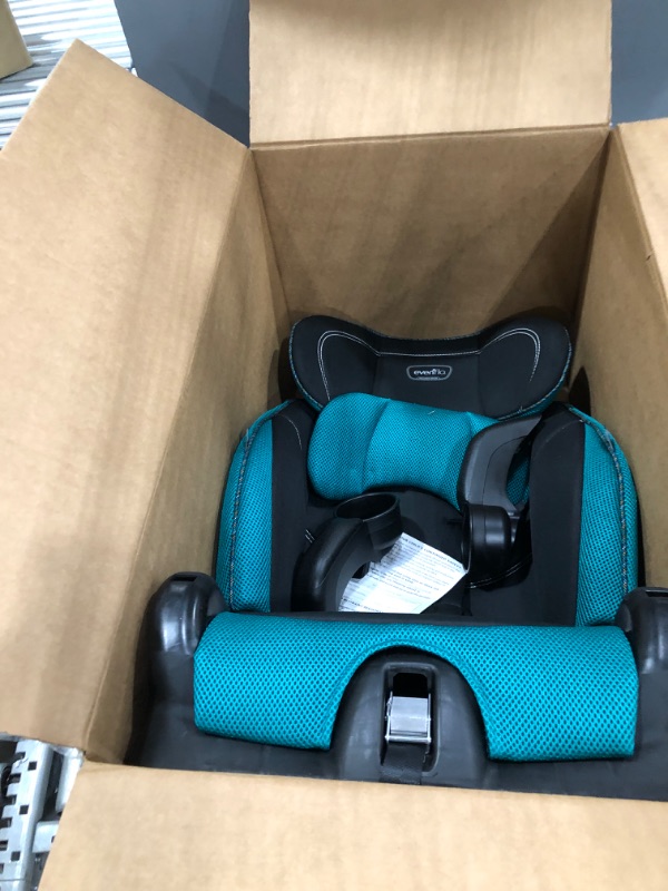 Photo 2 of Evenflo Chase Lx Harnessed Booster Car Seat
