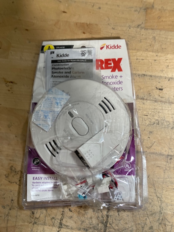 Photo 2 of Kidde
Firex Hardwired Combination Smoke and Carbon Monoxide Detector with Adapters and Voice Alarm