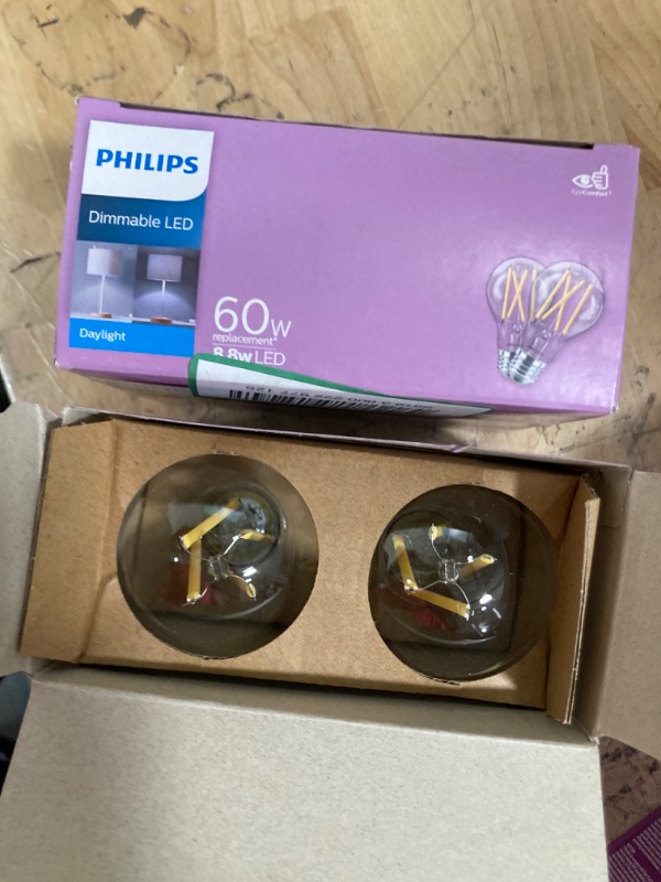 Photo 1 of Philips 60-Watt Equivalent A19 Dimmable Energy Saving Clear Glass Indoor/Outdoor LED Light Bulb Daylight (5000K) (2-Pack)
