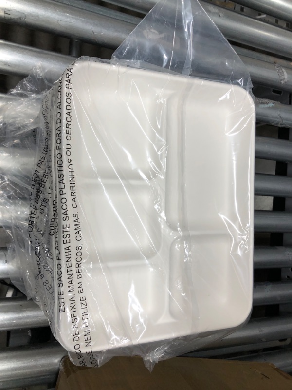 Photo 2 of Amazon Basics Compostable 5-Compartment Food Trays, Pack of 500 500 Count 5 - Compartment Food Trays