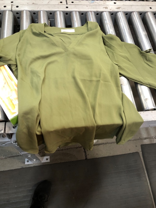 Photo 1 of roswear Women's Business Casual V Neck Cuffed Sleeves Chiffon Work Blouse Top
SIZE LARGE