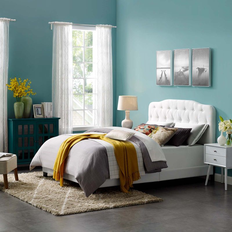 Photo 1 of **INCOMPLETE** Modway Amelia Tufted Queen Panel Bed in White
