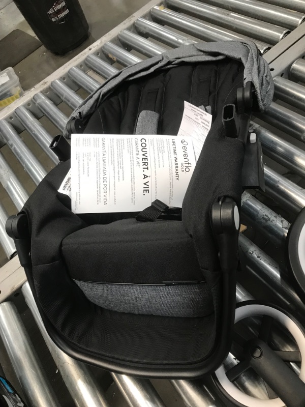 Photo 4 of GOLD SensorSafe Shyft Smart Modular Travel System (Moonstone Gray)
