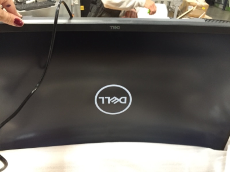 Photo 2 of Dell S3222HG 32-inch FHD 1920 x 1080 at 165Hz Curved Gaming Monitor, 1800R Curvature, 4ms Grey-to-Grey Response Time (Super Fast Mode), 16.7 Million Colors, Black (Latest Model)
