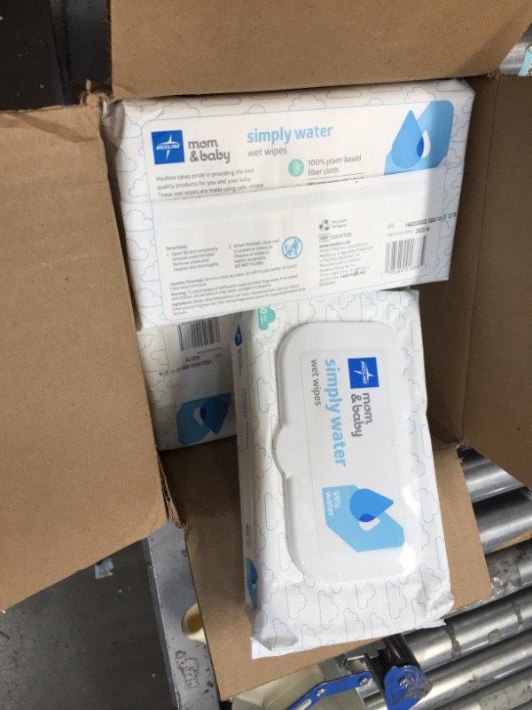 Photo 2 of **expires 10/2022** Medline Simply Water Baby Wipes, 99% Water Solution Wipes, 100% Plant-Based Bamboo Fiber Cloth, 4 Packs of 60 Count
