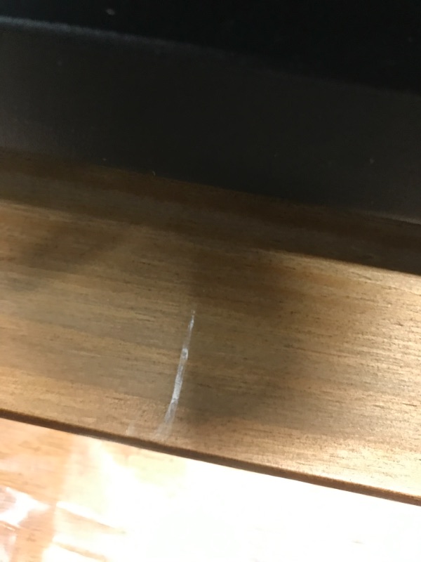 Photo 4 of (DAMAGED EDGE; COSMETIC DAMAGE; FOUND LOOSE HARDWARE)
Unknown Size (NOT IN ORIGINAL PACKAGE)
Zinus Suzanne Metal and Wood Platform Bed with Headboard and Footboard 