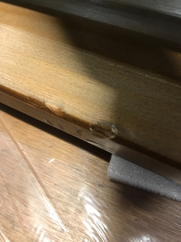 Photo 3 of (DAMAGED EDGE; COSMETIC DAMAGE; FOUND LOOSE HARDWARE)
Unknown Size (NOT IN ORIGINAL PACKAGE)
Zinus Suzanne Metal and Wood Platform Bed with Headboard and Footboard 