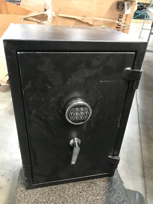 Photo 2 of (Used) Amazon Basics Fire Resistant Security Safe with Programmable Electronic Keypad - 2.1 Cubic Feet, 16.93 x 25.98 x 13.8 inches
