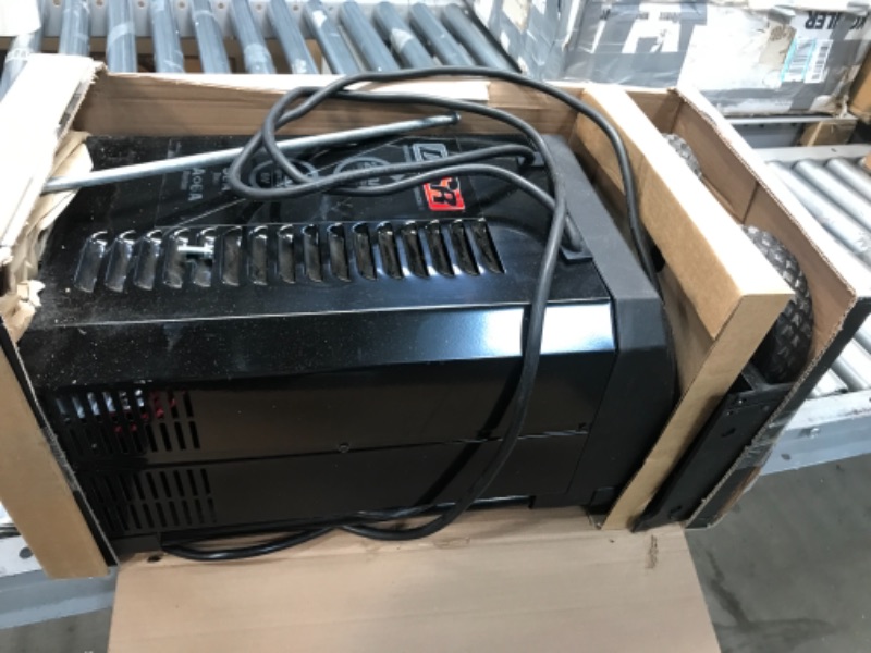 Photo 2 of PARTS ONLY** DOES NOT TURN ON
Schumacher DSR131 DSR ProSeries 250 Amp(12V) 125 Amp(6V) 50 Amp 6V/12V Fully Automatic Pro Smart Battery Charger with Engine Starter, Boost, and Maintainer for Automotive Shop/Dealer Use
