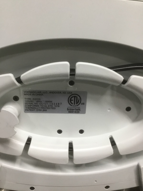 Photo 1 of Vornado Avh10 Whole Room Heater with Auto Climate Control