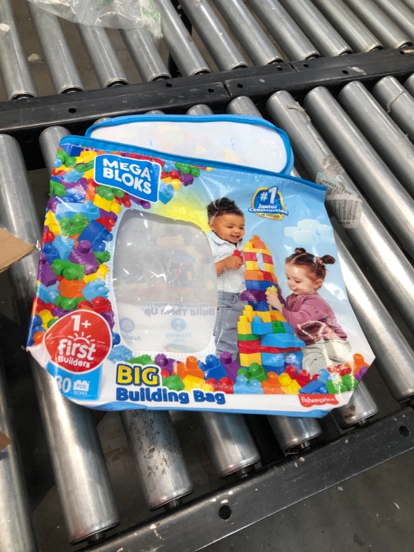 Photo 3 of Mattel Mega Bloks Big Building Bag
