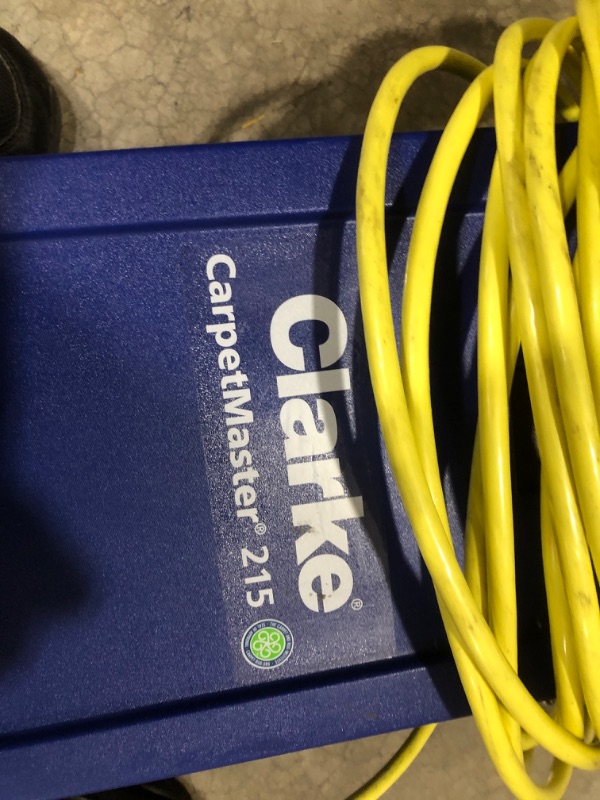 Photo 1 of DOES NOT TURN ON** PARTS ONLY* NOT REFUNDABLE*
Clarke CarpetMaster 215 Upright Vacuums (9060408010) Blue

