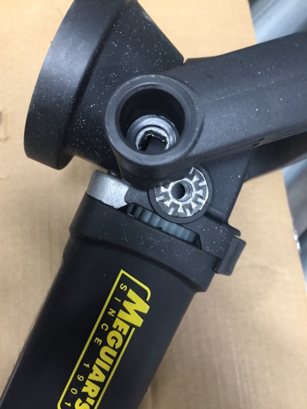 Photo 2 of **HANDLE MISSING ONE SCREW**
Meguiar's Dual Action Variable Speed Polisher, MT300
