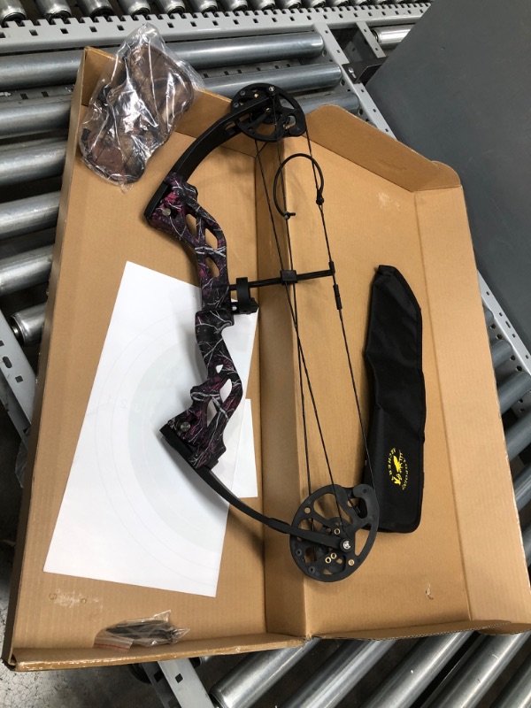 Photo 1 of **MISSING COMPONENTS**
TOPOINT ARCHERY M3 Junior Compound Bow Set
