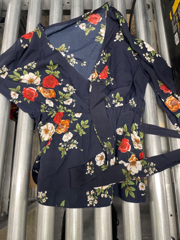 Photo 1 of SIZE L FLORAL LONG SLEEVE