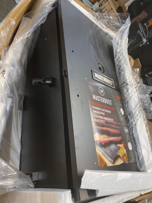 Photo 3 of Masterbuilt 30 in. Analog Electric Smoker in Black