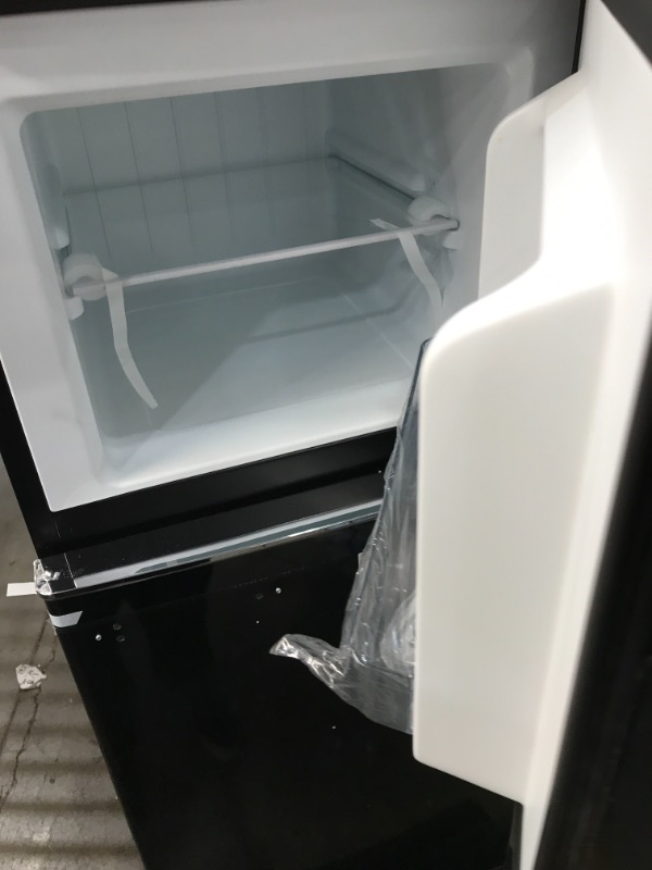 Photo 1 of ***PARTS ONLY*** Galanz - Retro 4.6 Cu. Ft. Mini Fridge - Black
