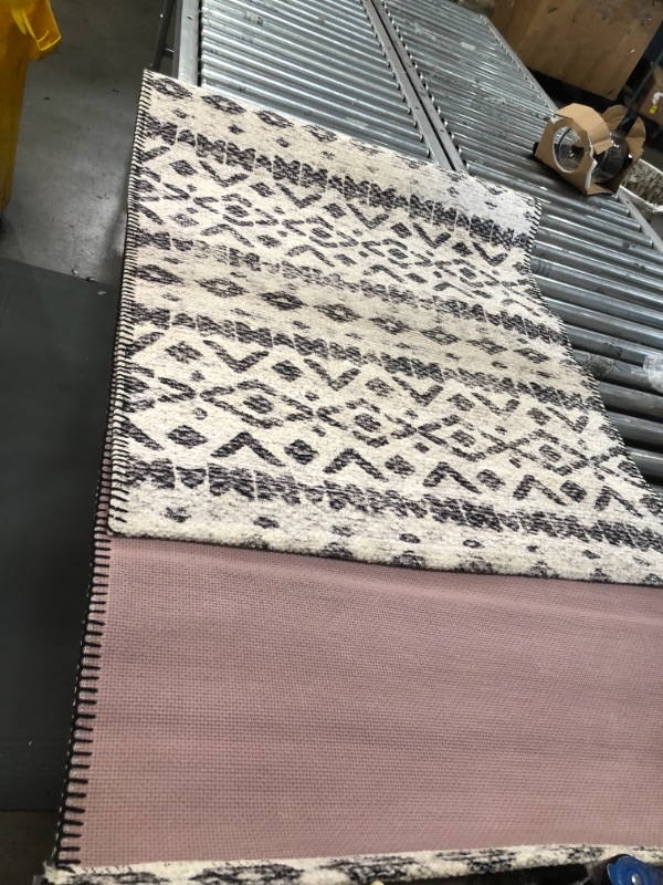 Photo 1 of 10 x 4 hallway rug 