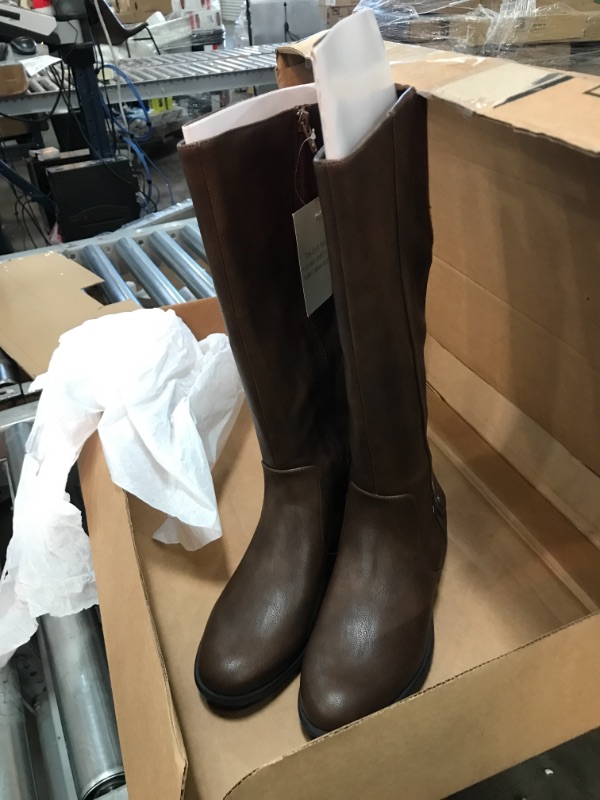 Photo 2 of ***SIMILAR TO PHOTO*** 7.5 wide calf brown WOMEN boots