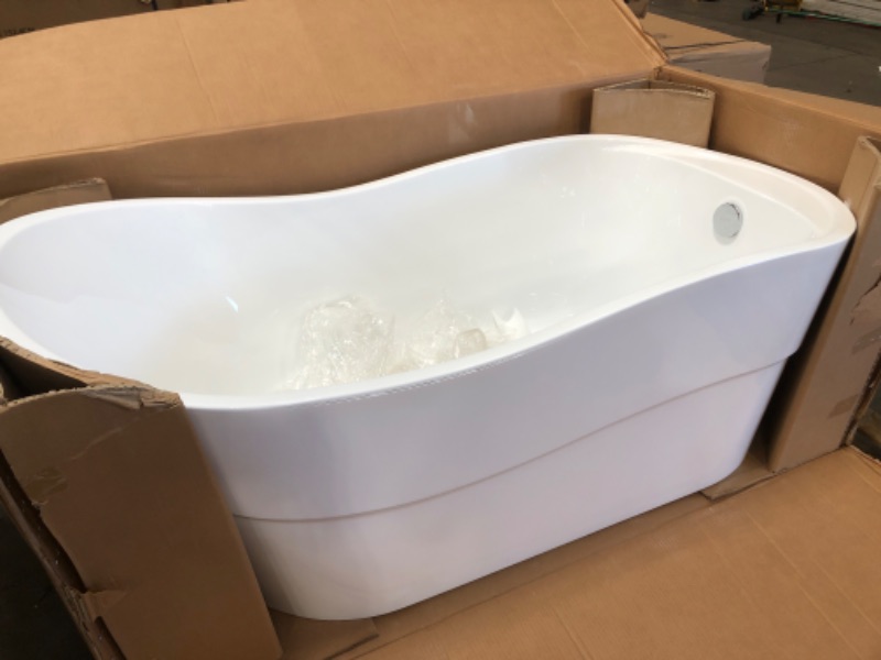 Photo 2 of (CRACKED UPPER CORNERS/EDGES/SIDE) 
Empava 67" Luxury Freestanding Bathtub Acrylic Soaking SPA Tub by Empava – Modern Stand Alone Bathtubs with Custom Contemporary Design, White, EMPV-FT1527
