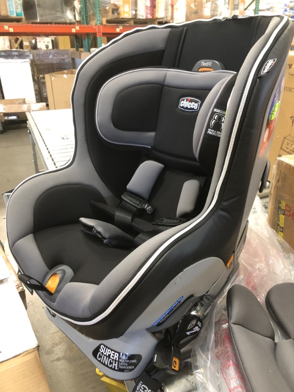 Photo 2 of Chicco Convertible Car Seat - Carbon