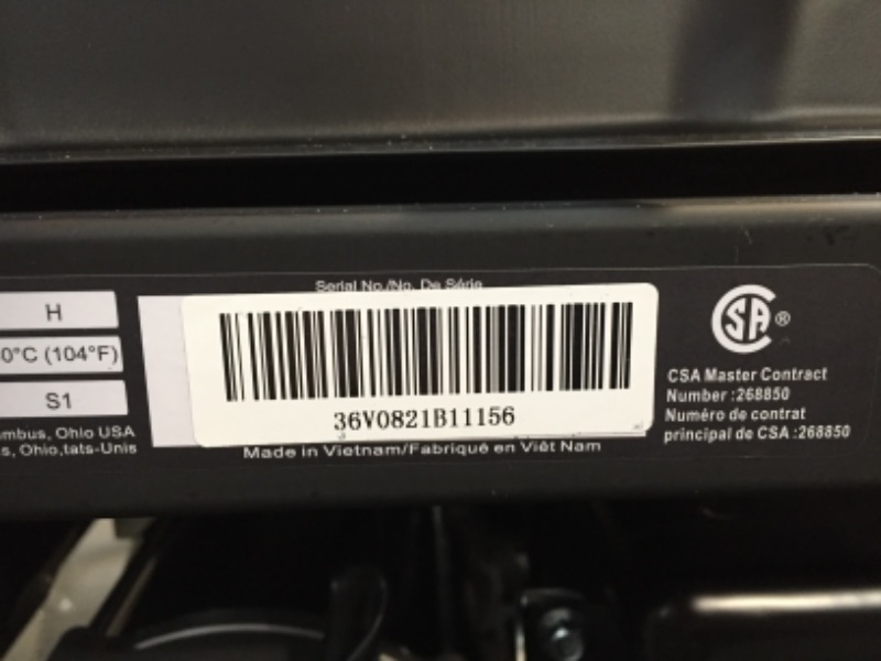 Photo 3 of Westinghouse WGen3600v Portable Generator - 3600 Rated Watts & 4650 Peak Watts - Gas Powered - CARB Compliant
