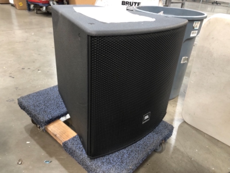 Photo 7 of JBL Professional AM7200/64 High Power Mid-High Frequency Loudspeaker System (AM7200/64) 25.91 x 22.09 x 21.61 inches

